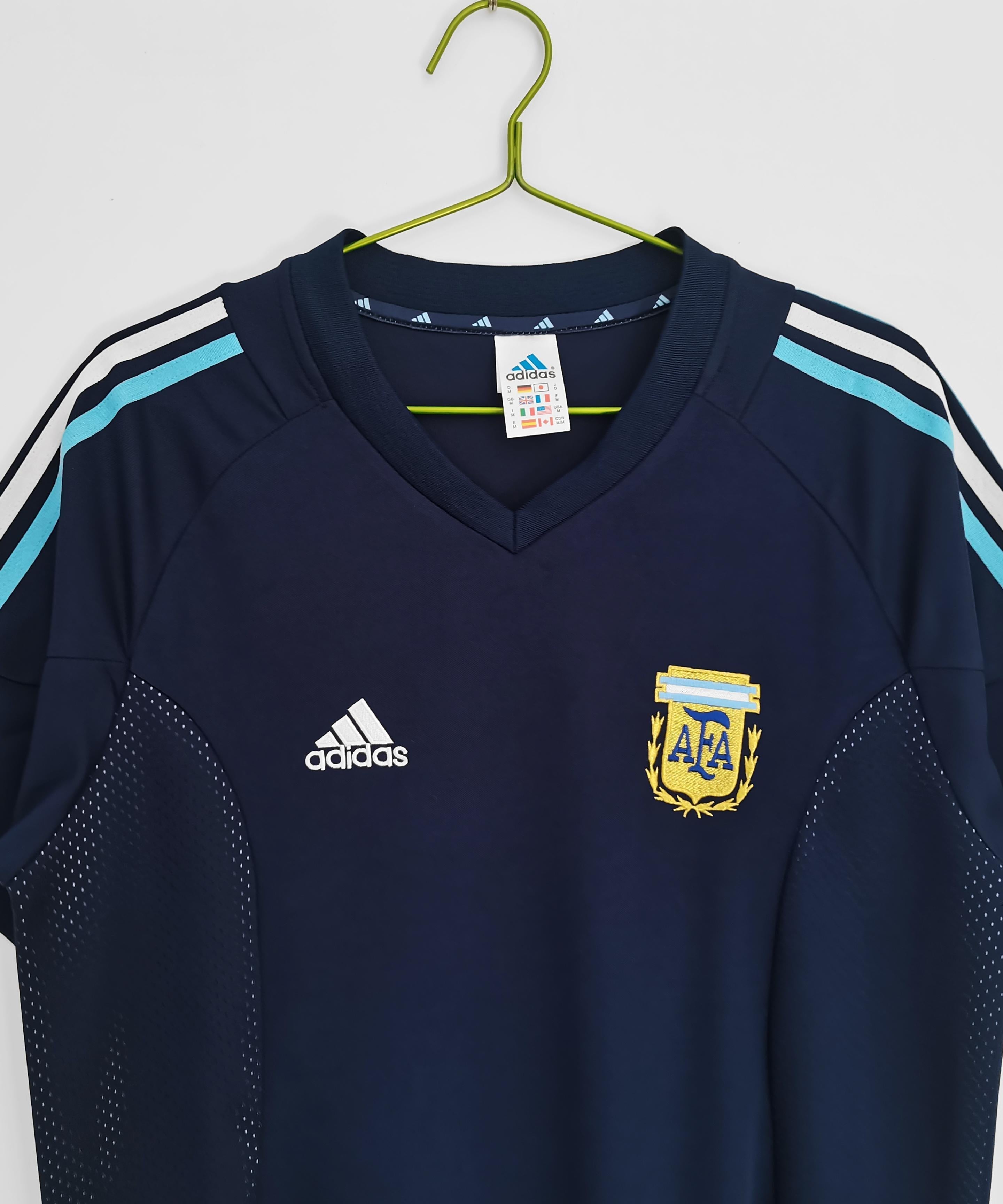 Argentina 2011-2012 Away Kit