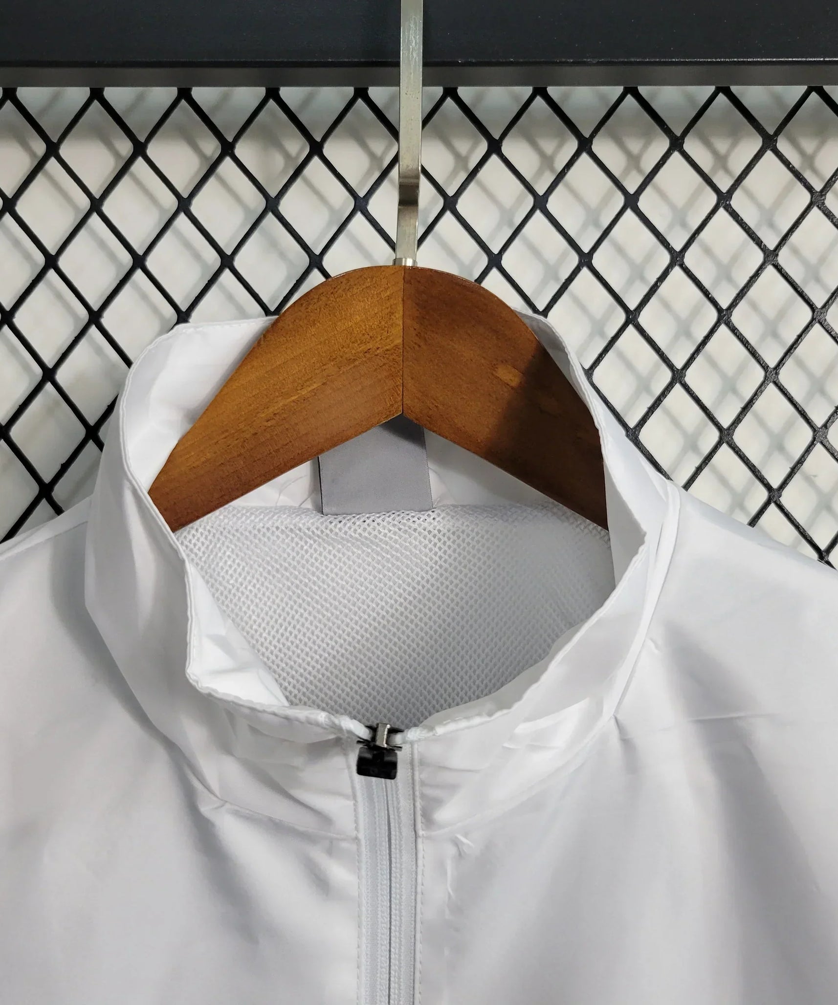 Milan Windbreaker Jacket 23/24 - White and Black