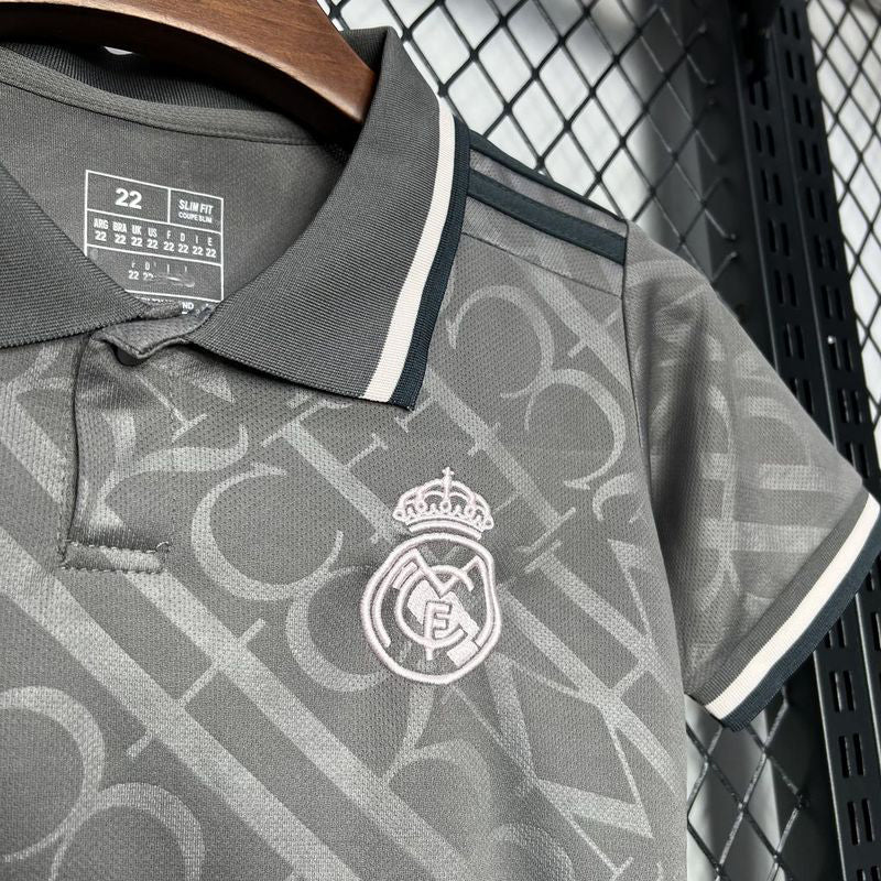 ريال مدريد الثالث 24/25 أطفال