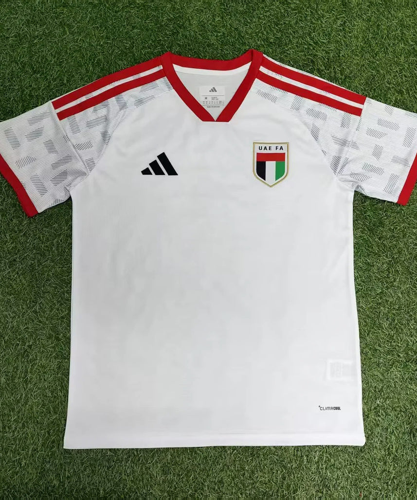 قميص منتخب الإمارات لكأس العالم 2026