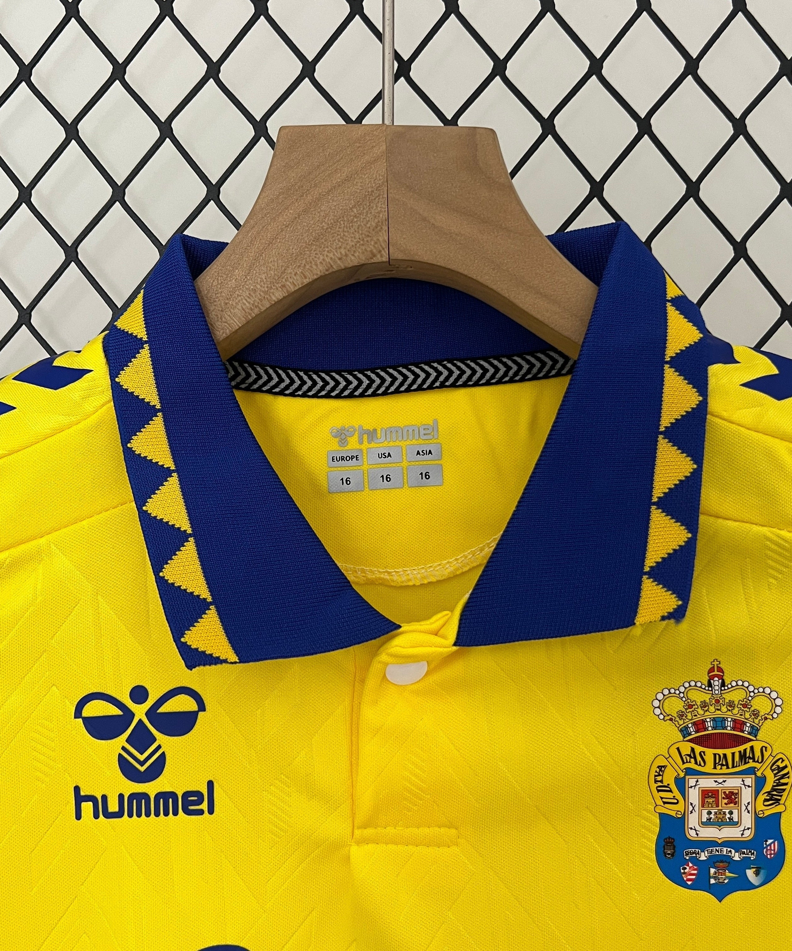 Las Palmas 23/24 Home Jersey Kids