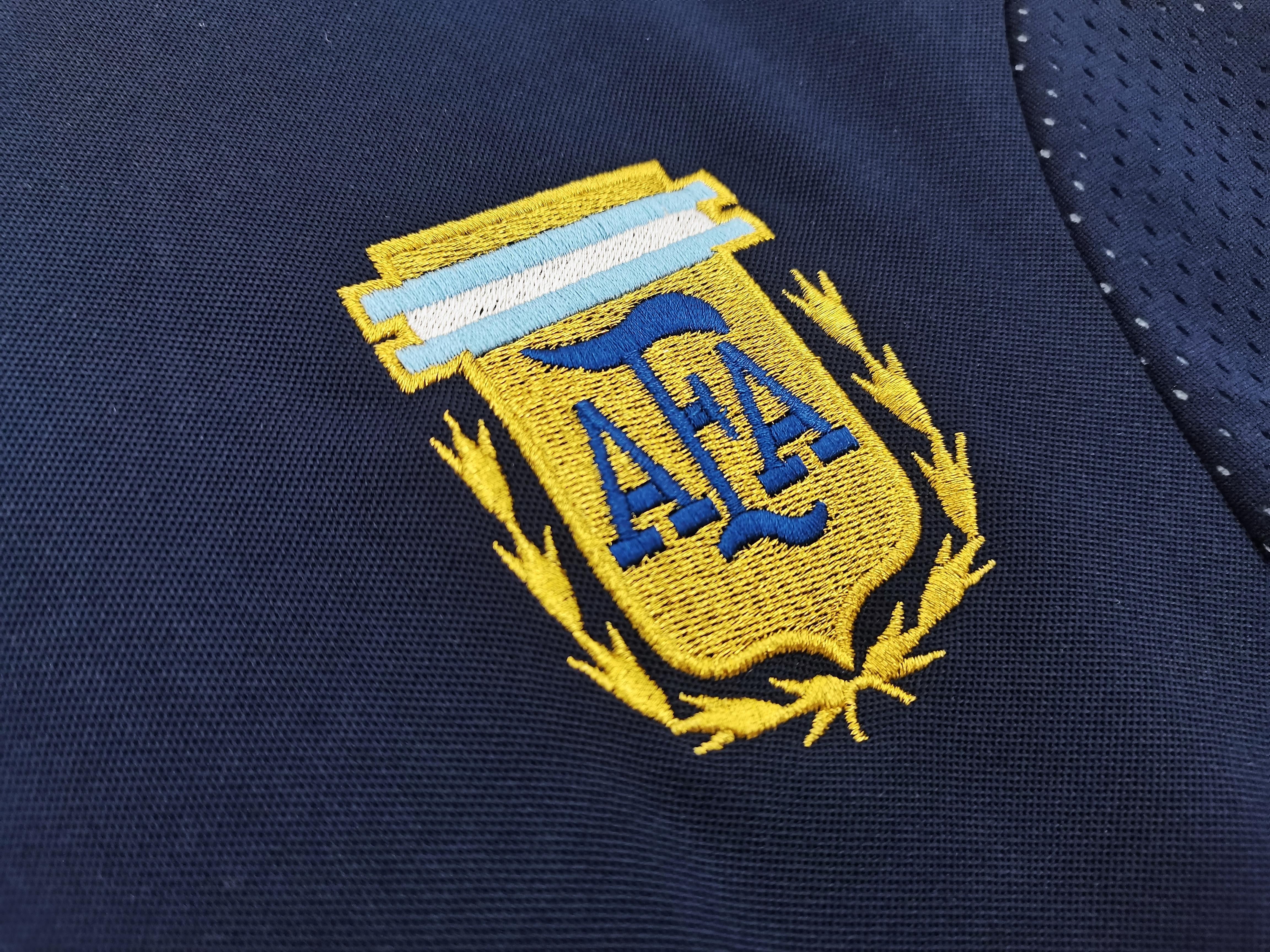Argentina 2011-2012 Away Kit