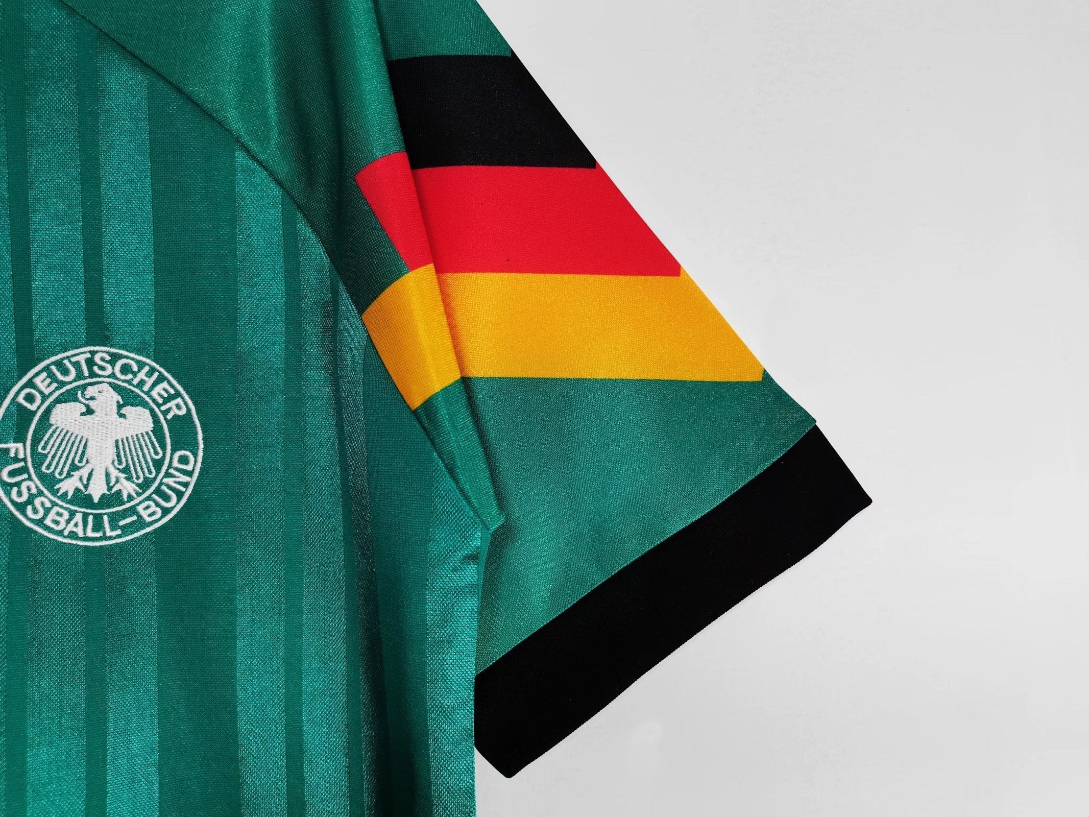 طقم منتخب ألمانيا الاحتياطي 1992-1993